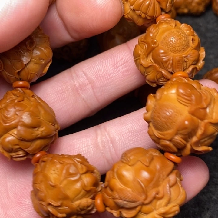胖***军手串/手链橄榄核纯手工雕刻荷叶财神