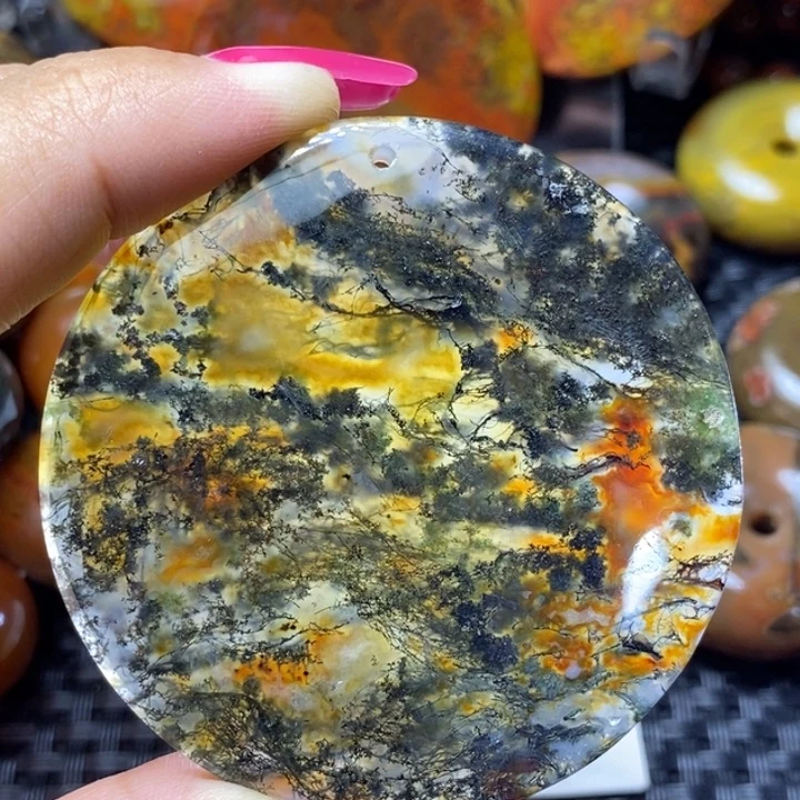 玛瑙/玉髓颈饰足铂镶嵌