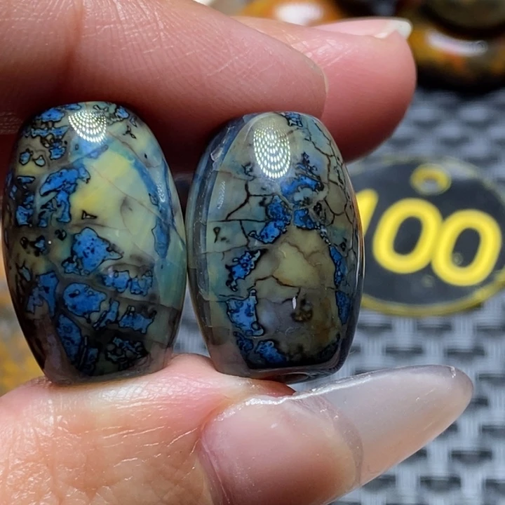 大***1玛瑙/玉髓未镶嵌颈饰