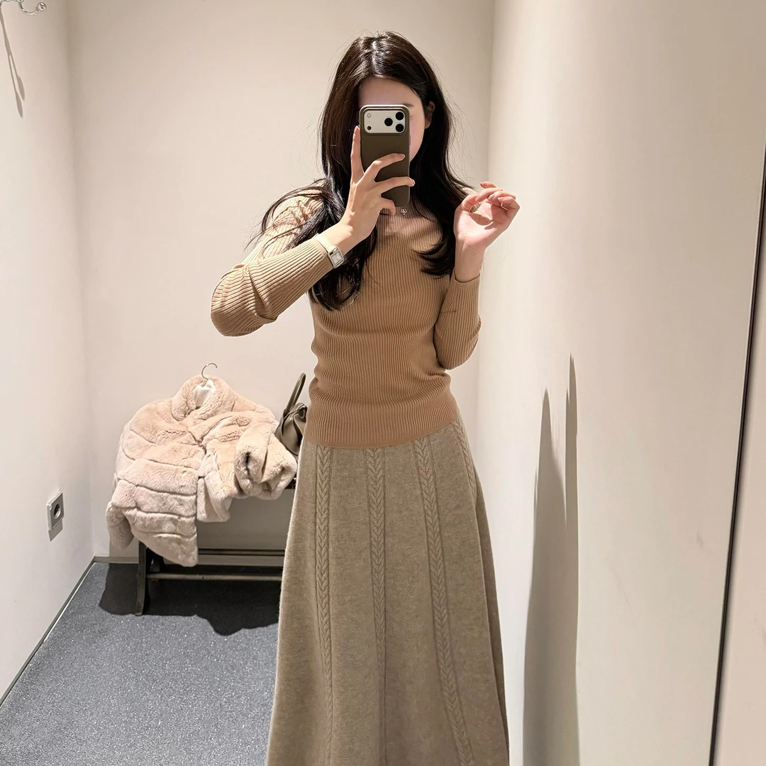 御姐轻熟一整套秋冬穿搭高级感套头毛衣高腰针织半身裙休闲套装女