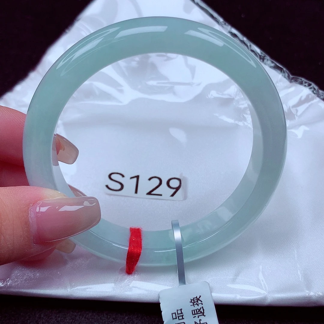 翡翠未镶嵌手镯天然缅甸翡翠A货
