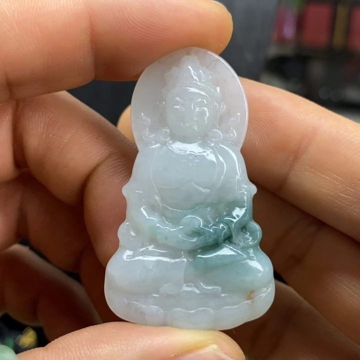 翡翠颈饰未镶嵌吊坠