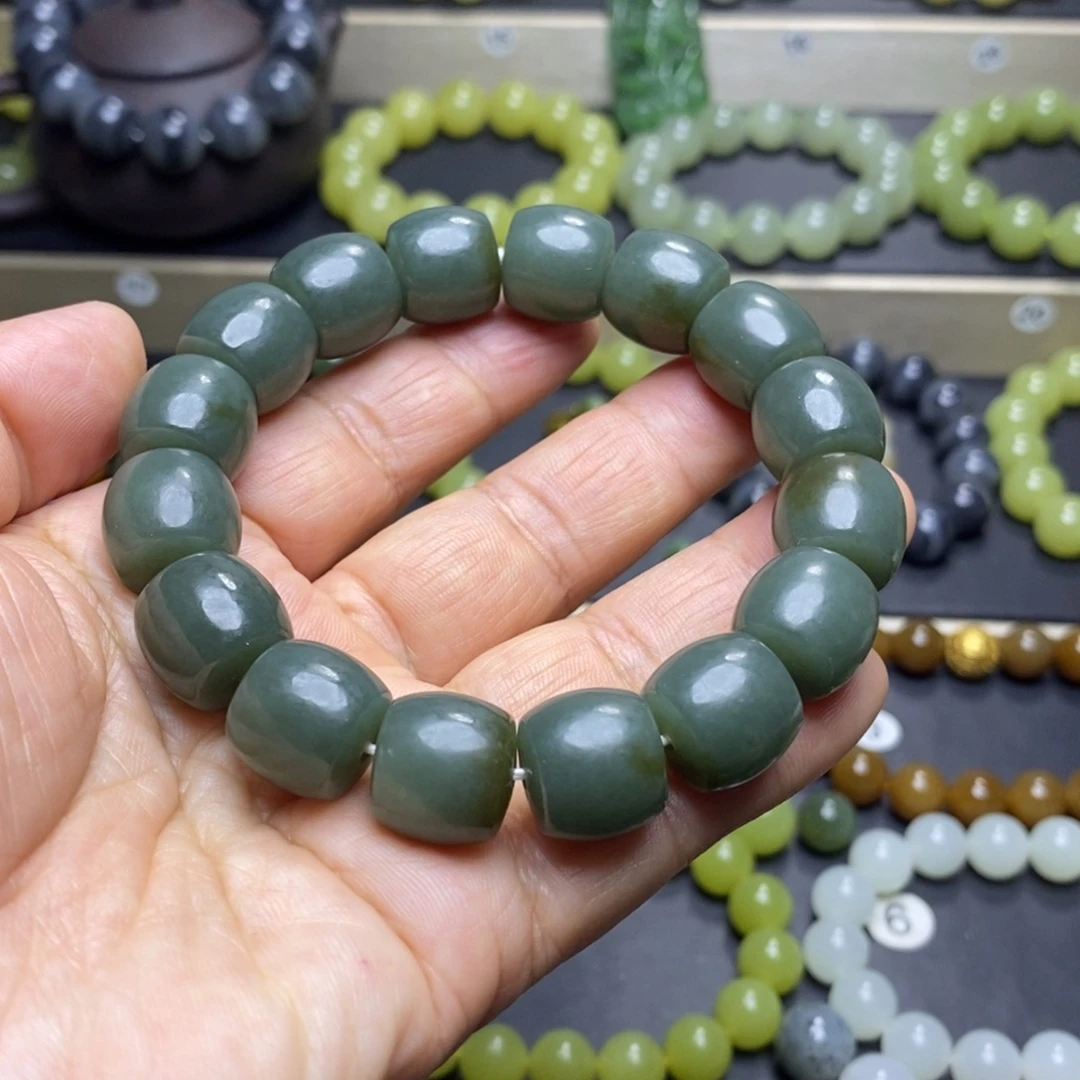 和田玉未镶嵌手串