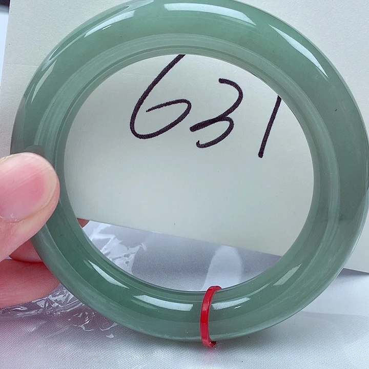 翡翠未镶嵌手镯翡翠