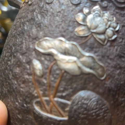 中古美术，金银铜铁锡竹**斋