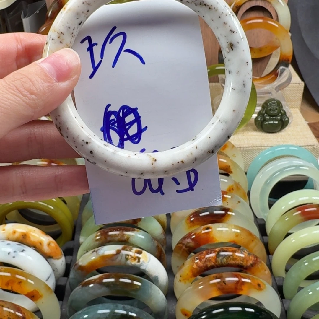 玖***蛇纹石玉未镶嵌48小时鉴赏