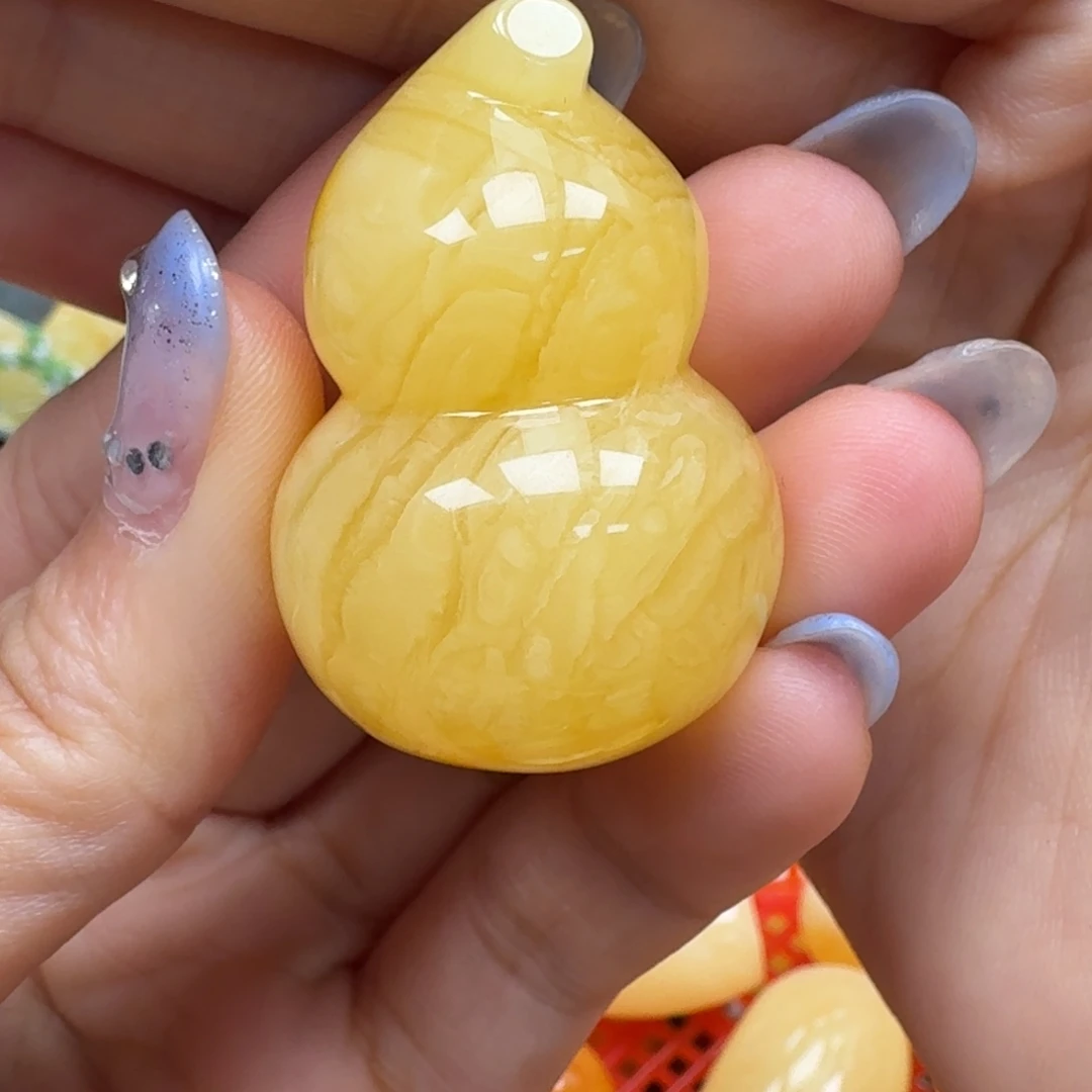 琥珀颈饰未镶嵌吊坠
