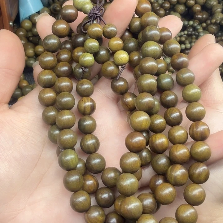 无事牌维腊木（绿檀）