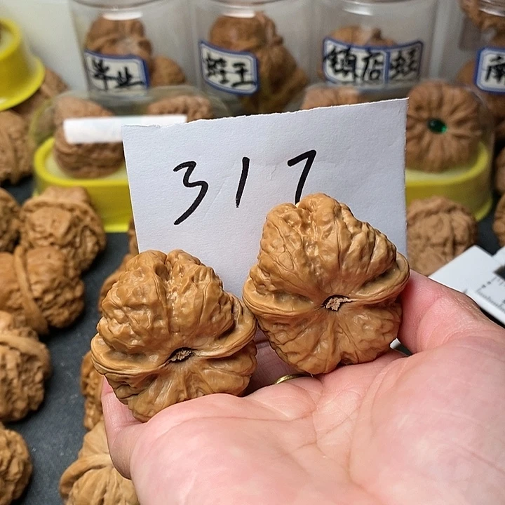 颠***k核桃蛤蟆洞等景名胜区和