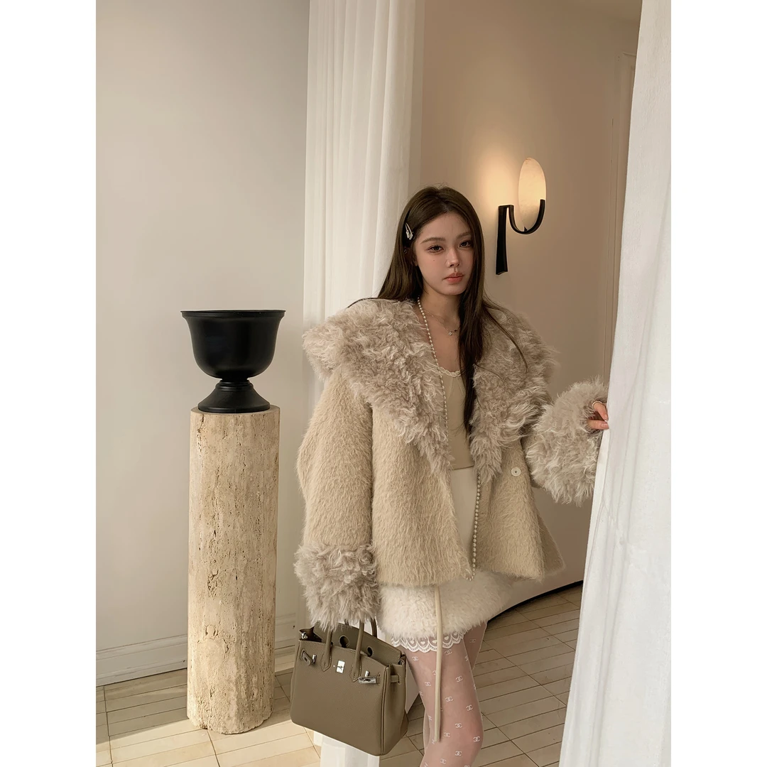 KUBERAS 复古宽松大毛领翻领落肩袖90白鸭绒环保毛皮草羽绒服外套