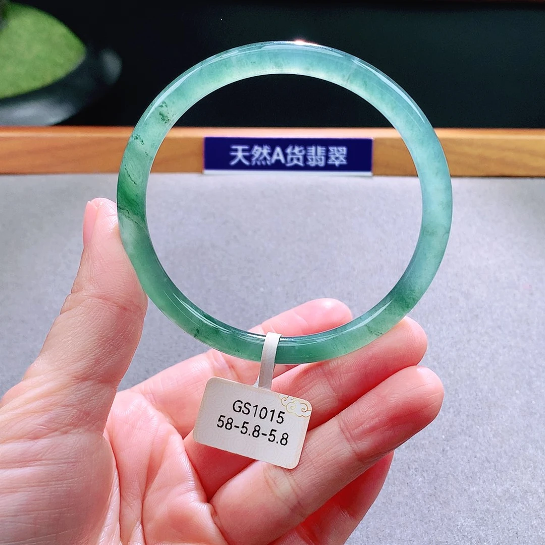未镶嵌手镯翡翠天然翡翠手镯a货