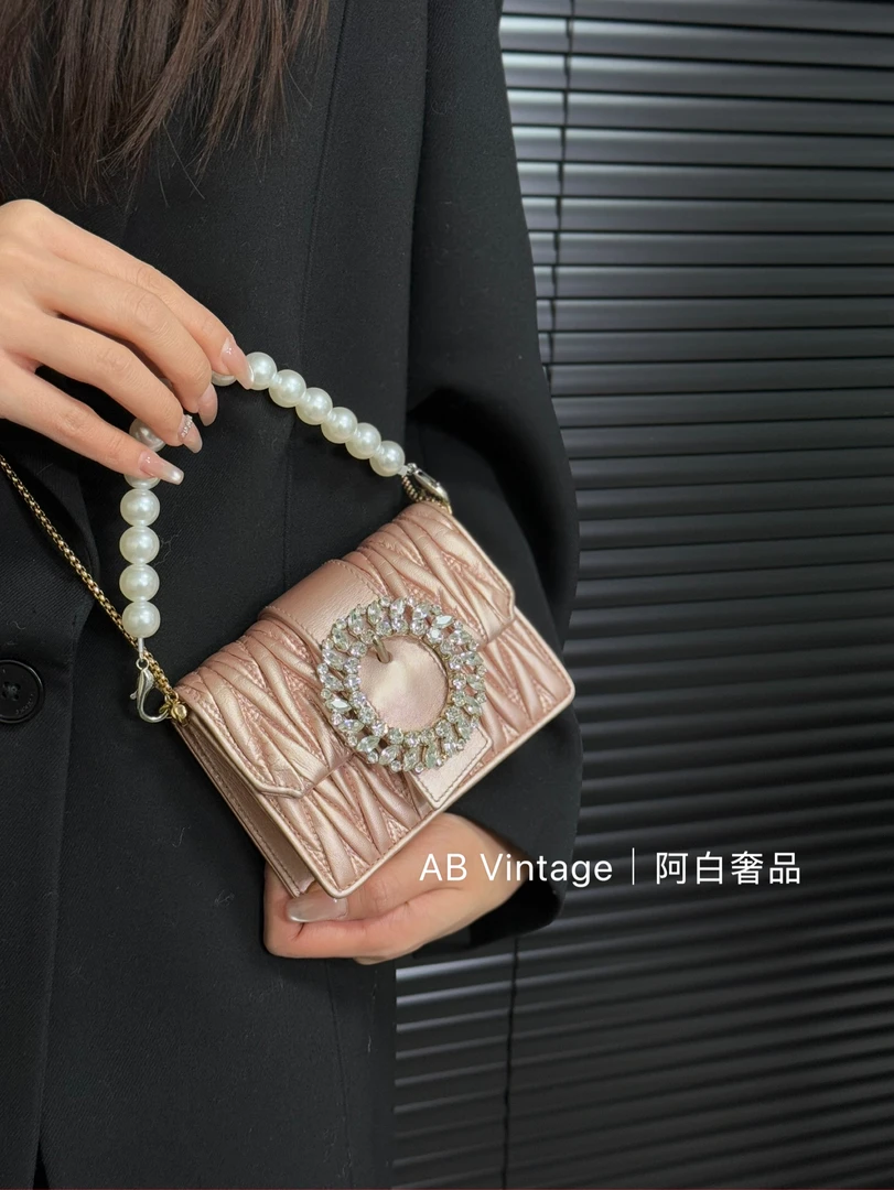 95新 MIU MIU/缪缪 阿白奢品/缪缪 香槟粉太阳花钻扣mini单肩包