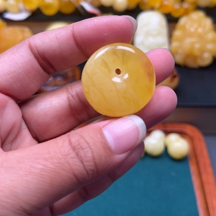 琥珀未镶嵌珠宝奇石M16号妖花