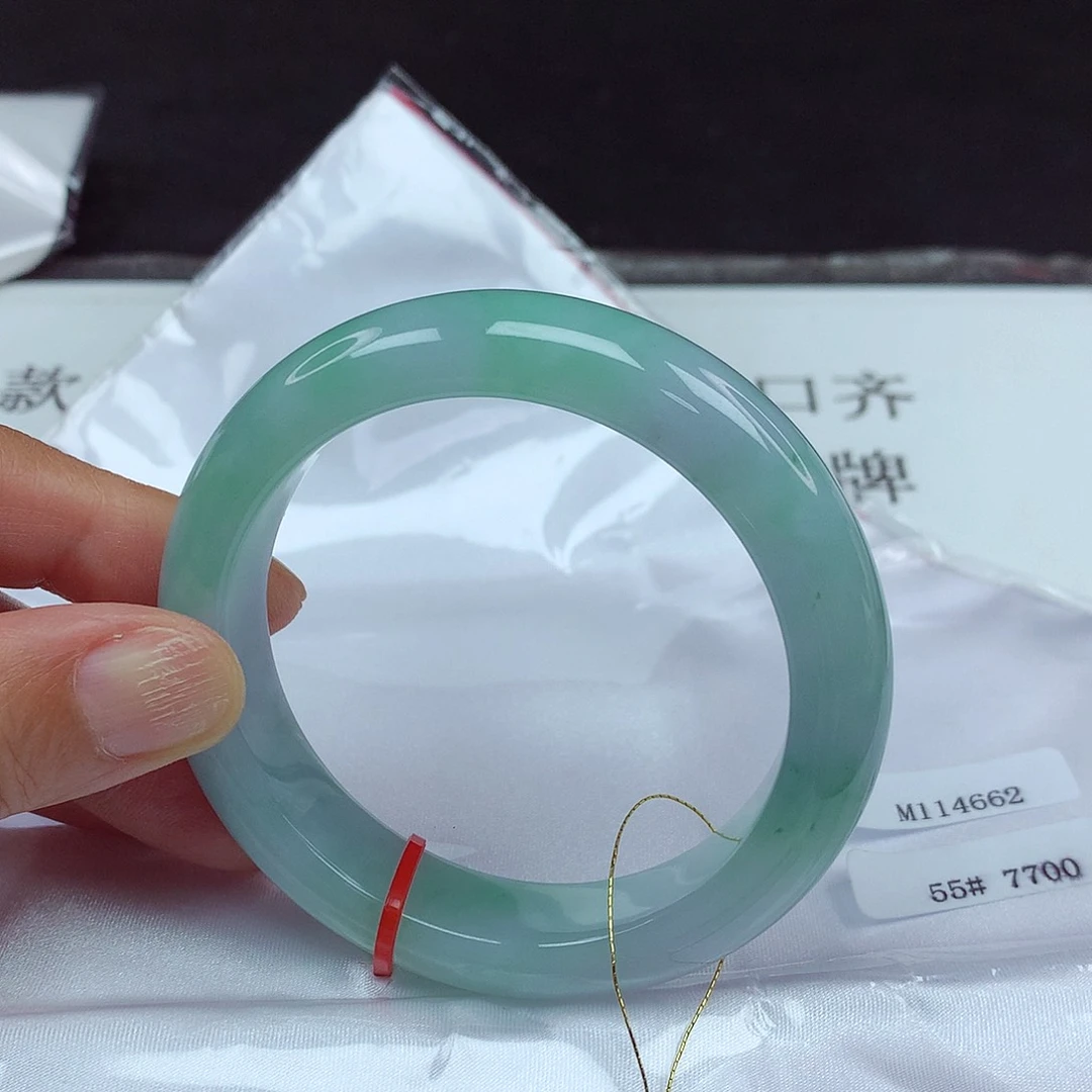 翡翠手镯未镶嵌55圈4662