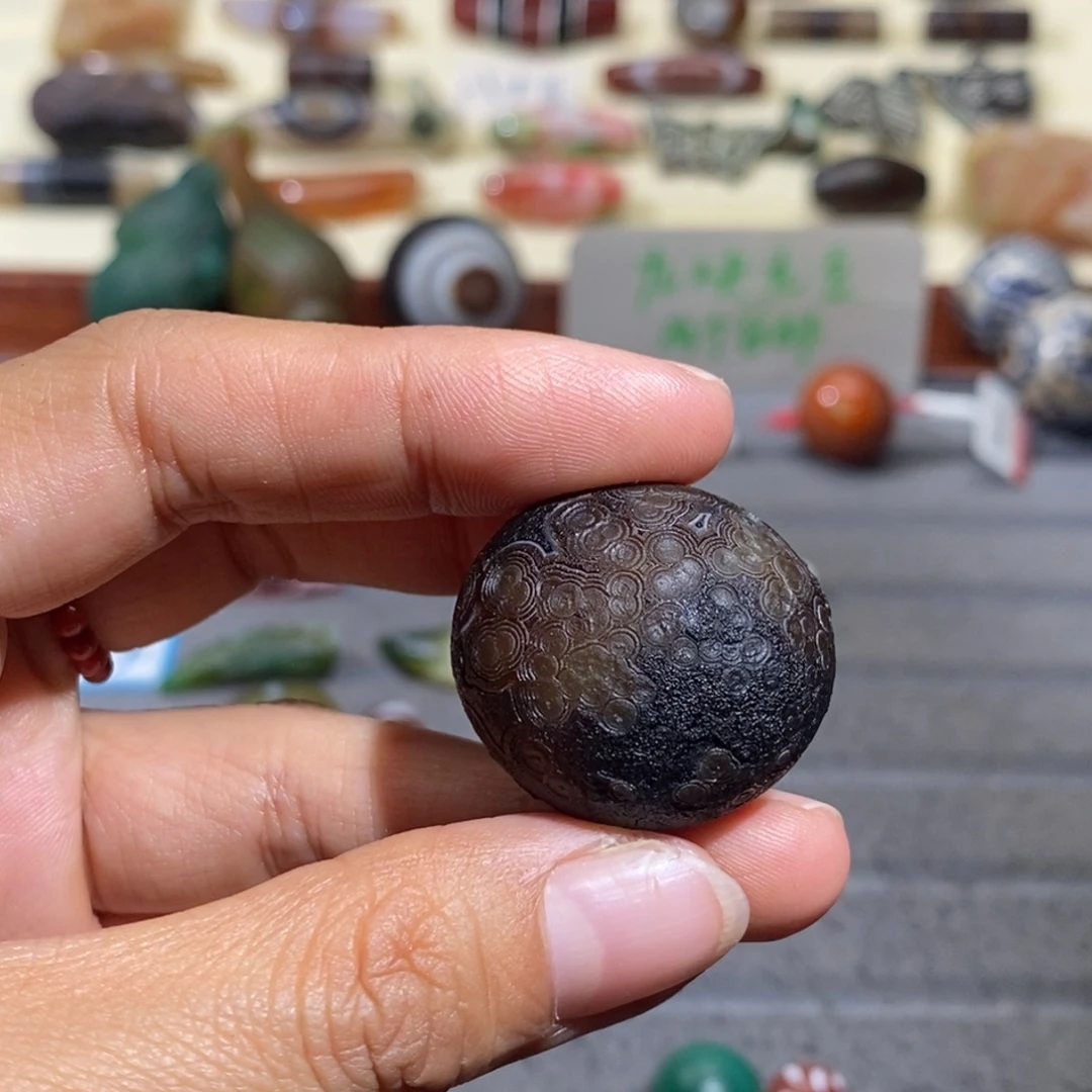 左***叶玛瑙/玉髓合金颈饰