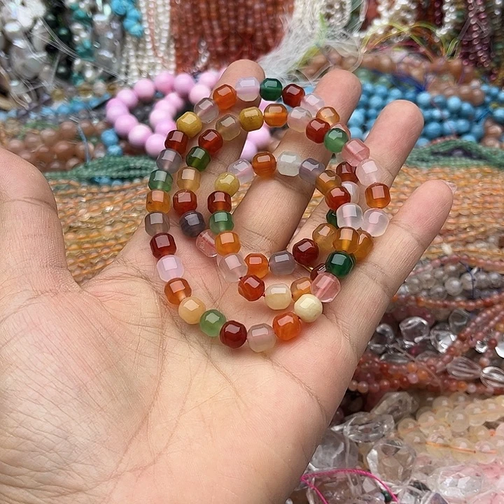 玛瑙/玉髓未镶嵌珠宝半成品一条8mm盐源玛瑙多圈