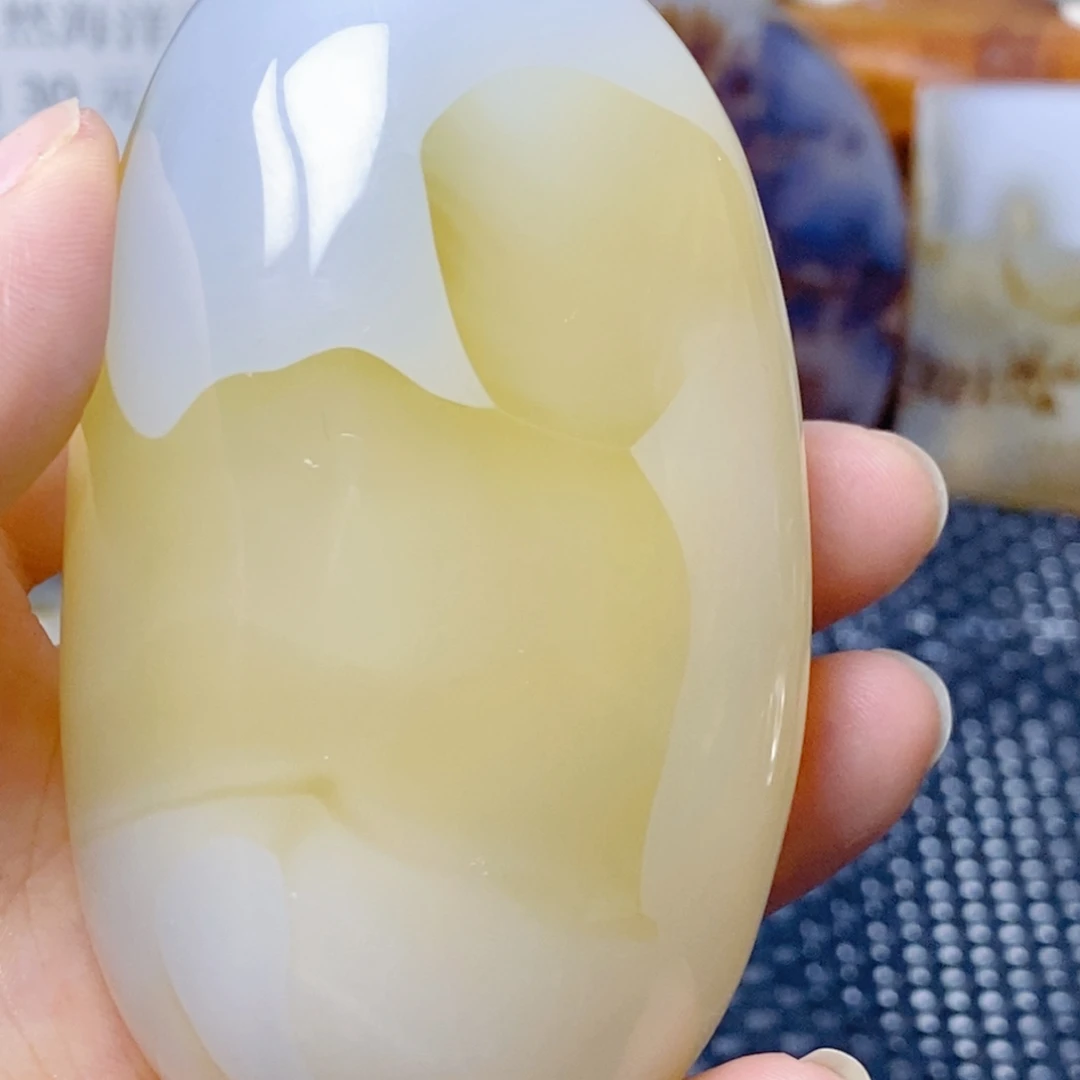 玛瑙/玉髓未镶嵌珠宝奇石