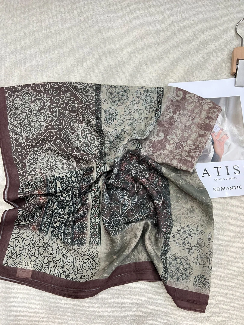 p19【复古罗马】 新款手工卷边110*110左右方巾夏季防晒方巾