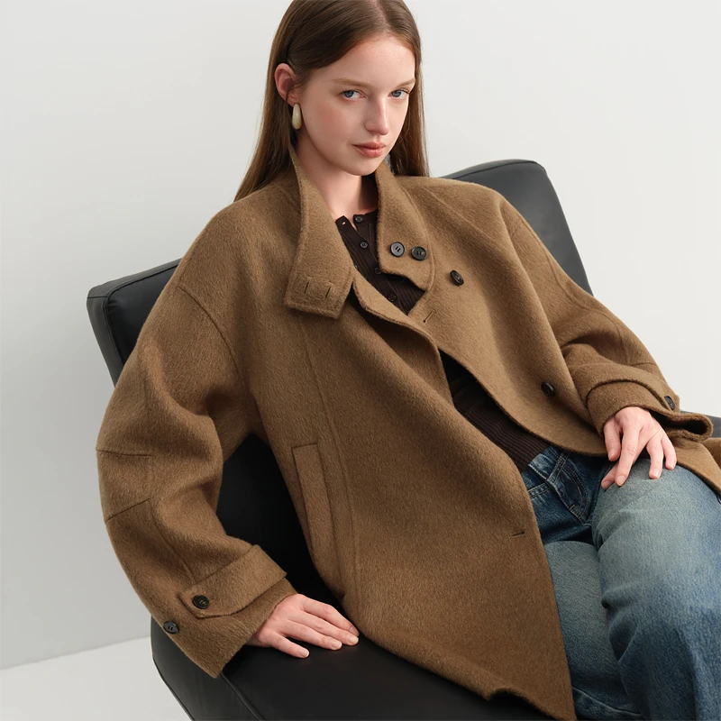 范思蓝恩法式高级感绵羊毛短款毛呢大衣女冬季2025新款25FS14196