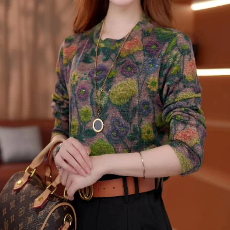 繁花满径2025新款保暖圆领高端小衫套头时髦长袖上衣打底衫