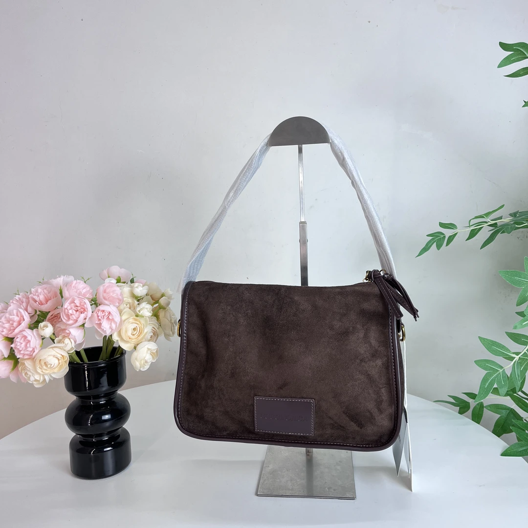 CoCo monika新款时尚百搭大容量通勤单肩斜挎女士磨砂小方包