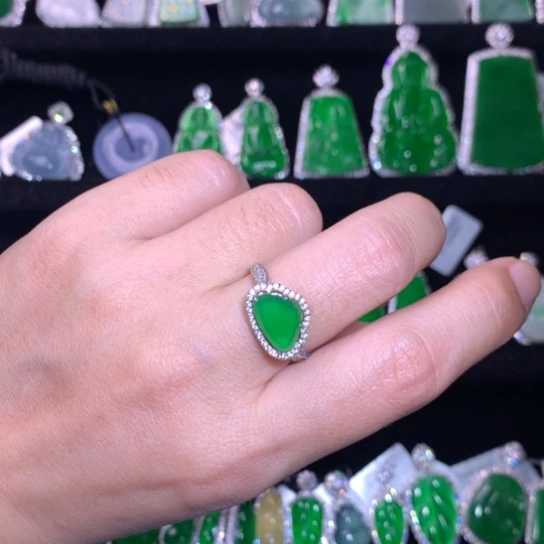 【闪购商品】银S925镶嵌戒指翡翠天然翡翠