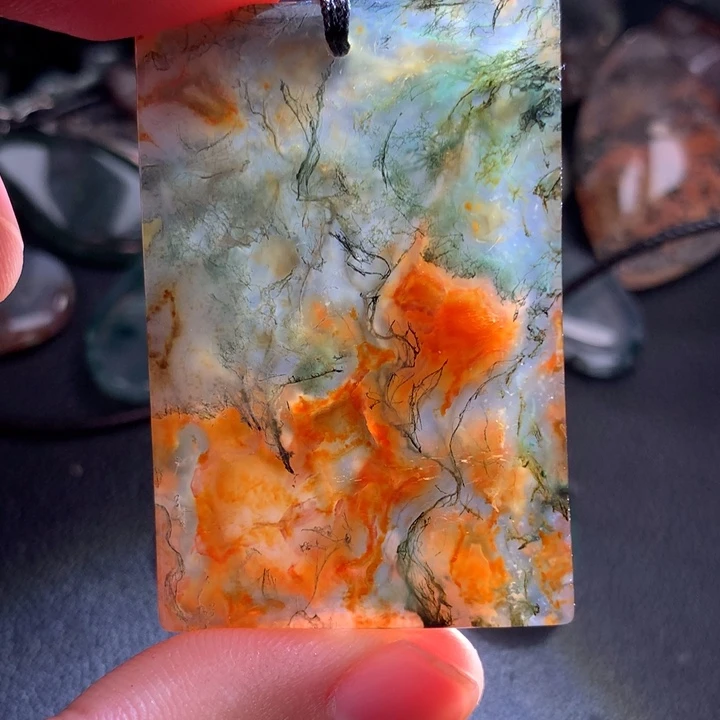 ****利玛瑙/玉髓颈饰未镶嵌