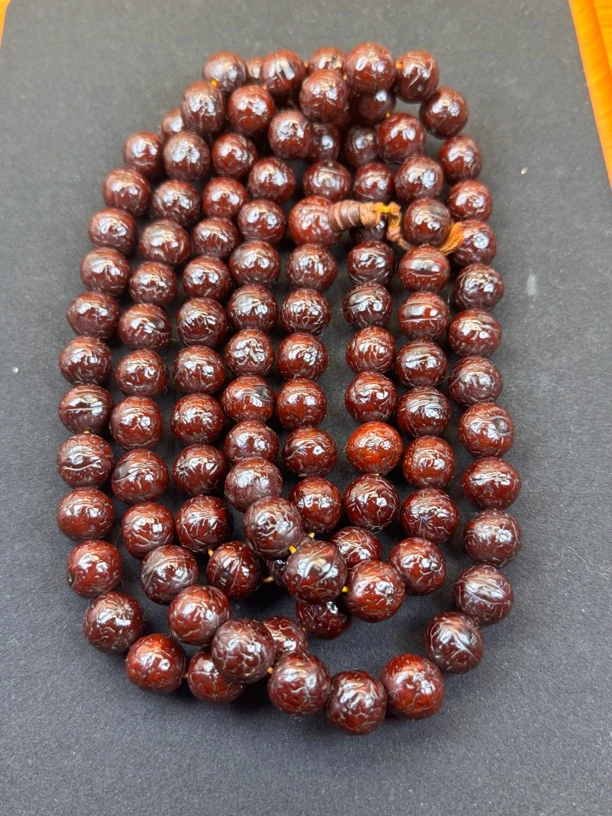 藏区回流纯手盘玩 10 年老凤眼 108 脖挂念珠