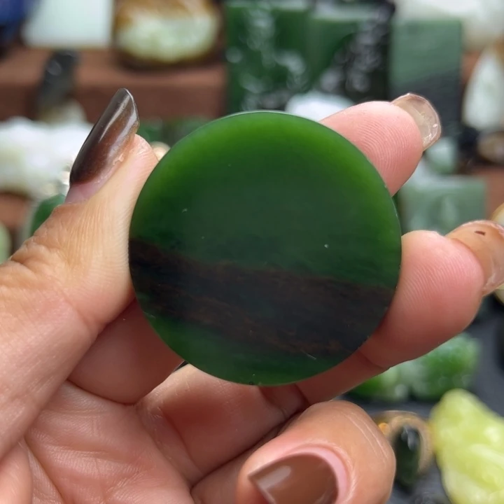 和田玉（碧玉）未镶嵌颈饰