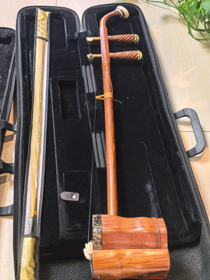 精品红檀二胡，送琴弦、琴码、松香