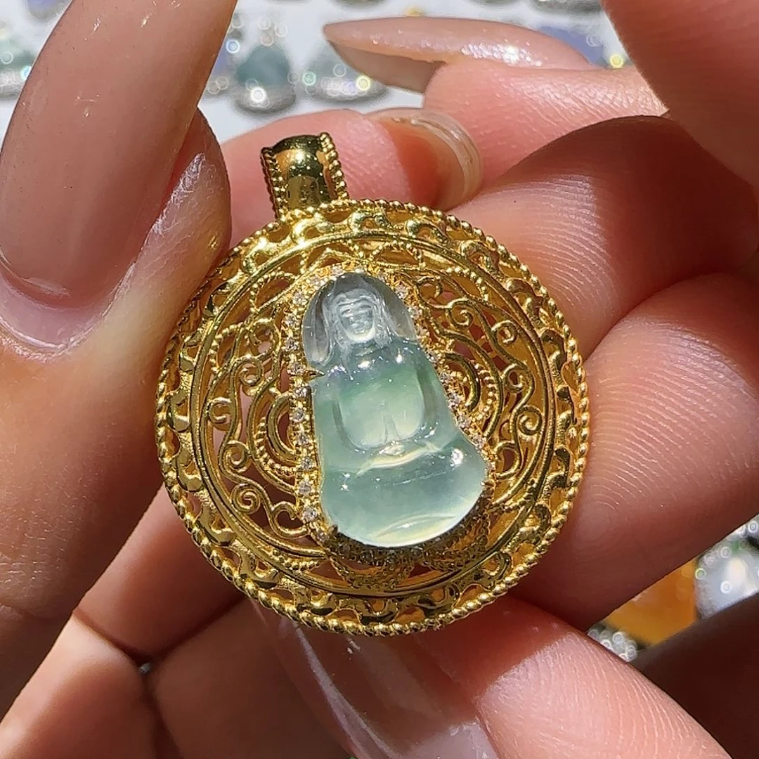 【闪购商品】颈饰18K金镶嵌翡翠天然