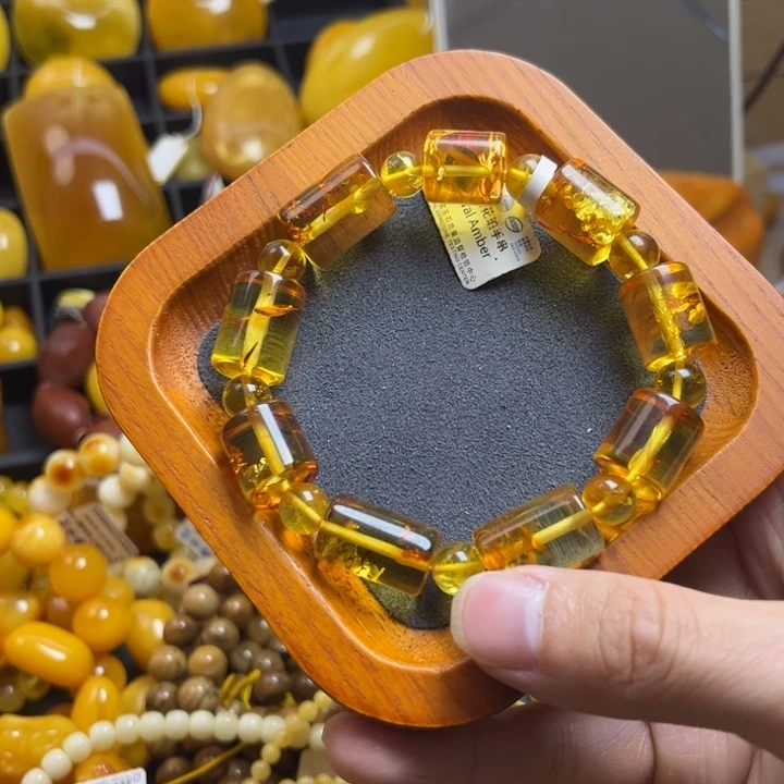 琥珀未镶嵌珠宝奇石