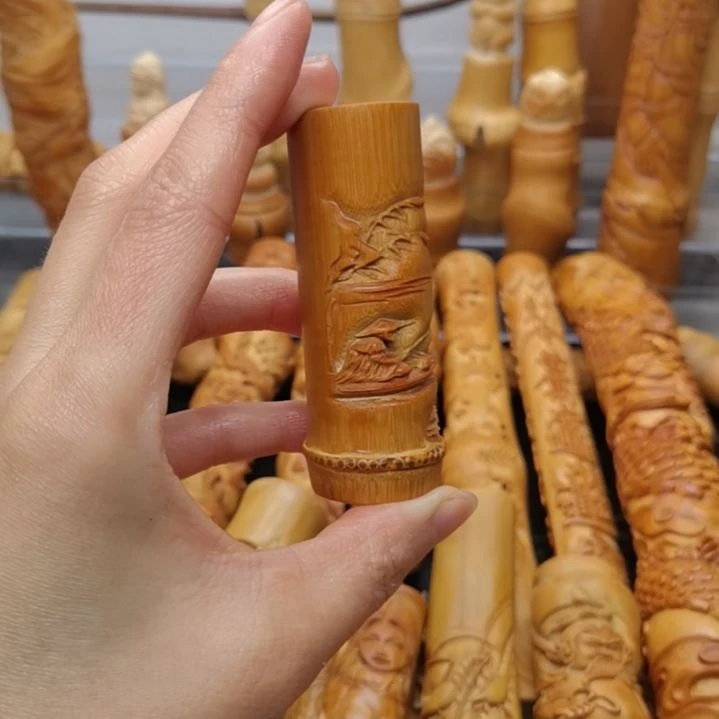 晓***3竹红皮料子浮雕钓鱼