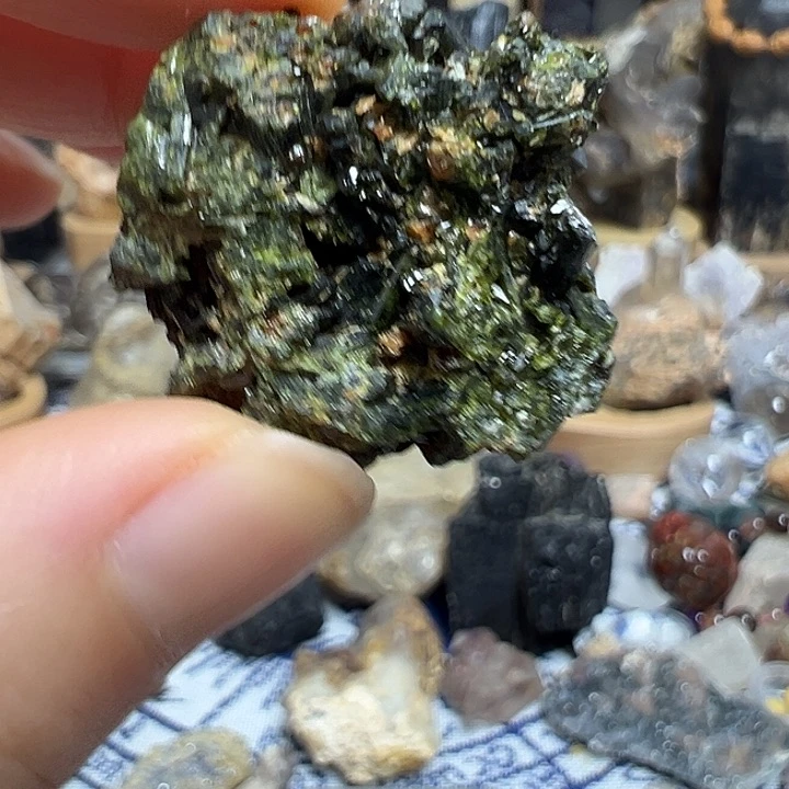 水晶珠宝半成品未镶嵌亚***?