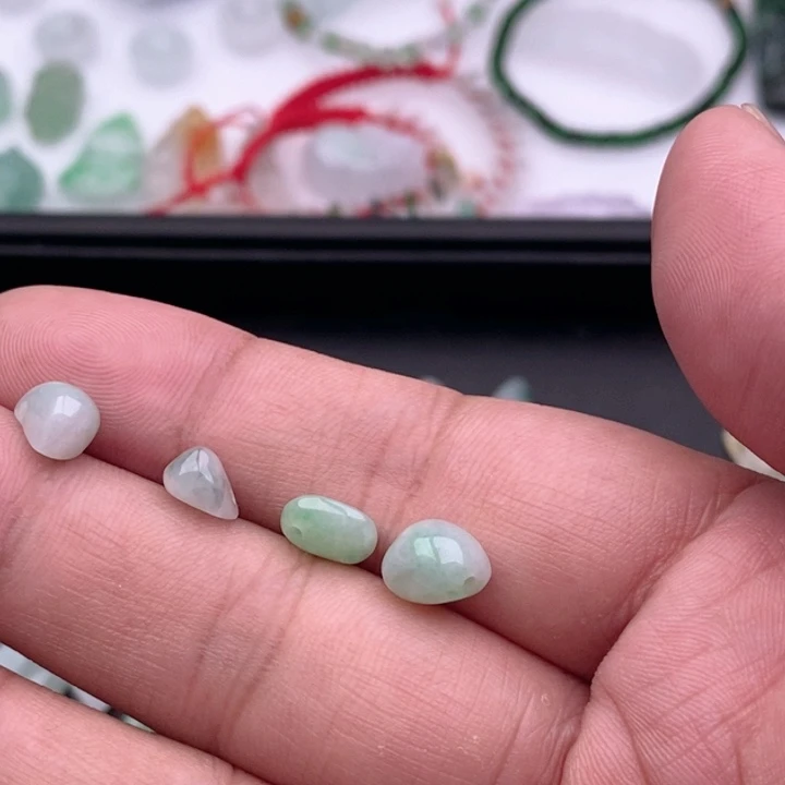 翡翠未镶嵌吊坠(不含链)阳*