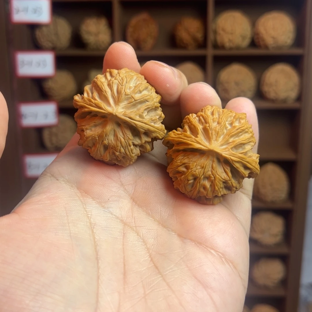 枕***舟文玩核桃吊坠苹果园