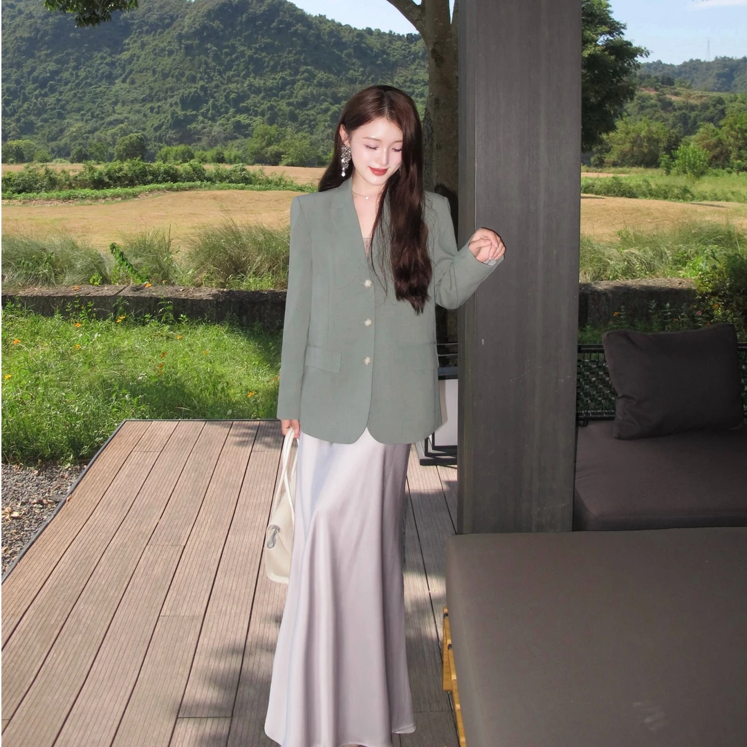 赵又真【绿雾】复古浅豆绿西服女高级感小众设计通勤宽松西装外套