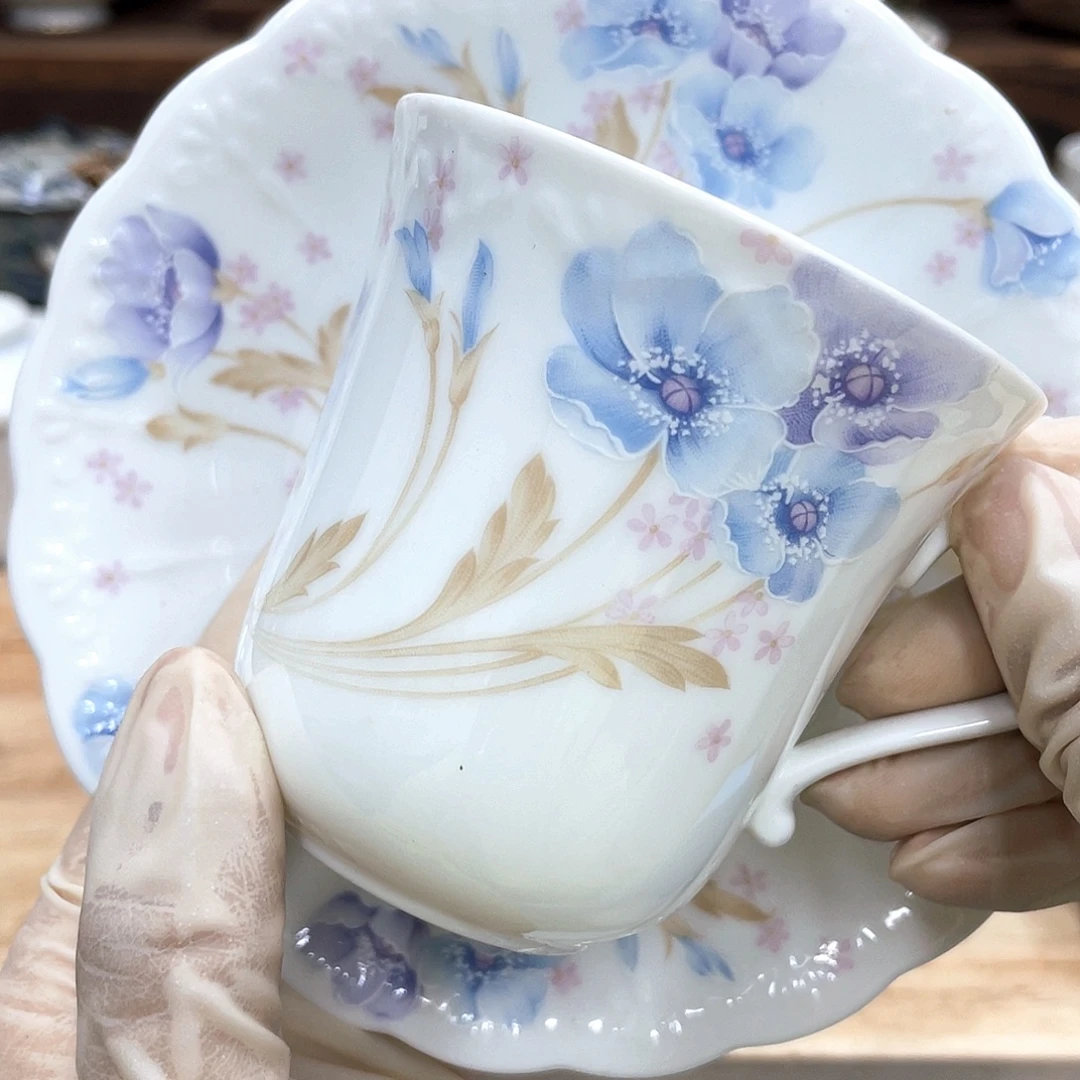 鹿屋家的美丽咖啡杯