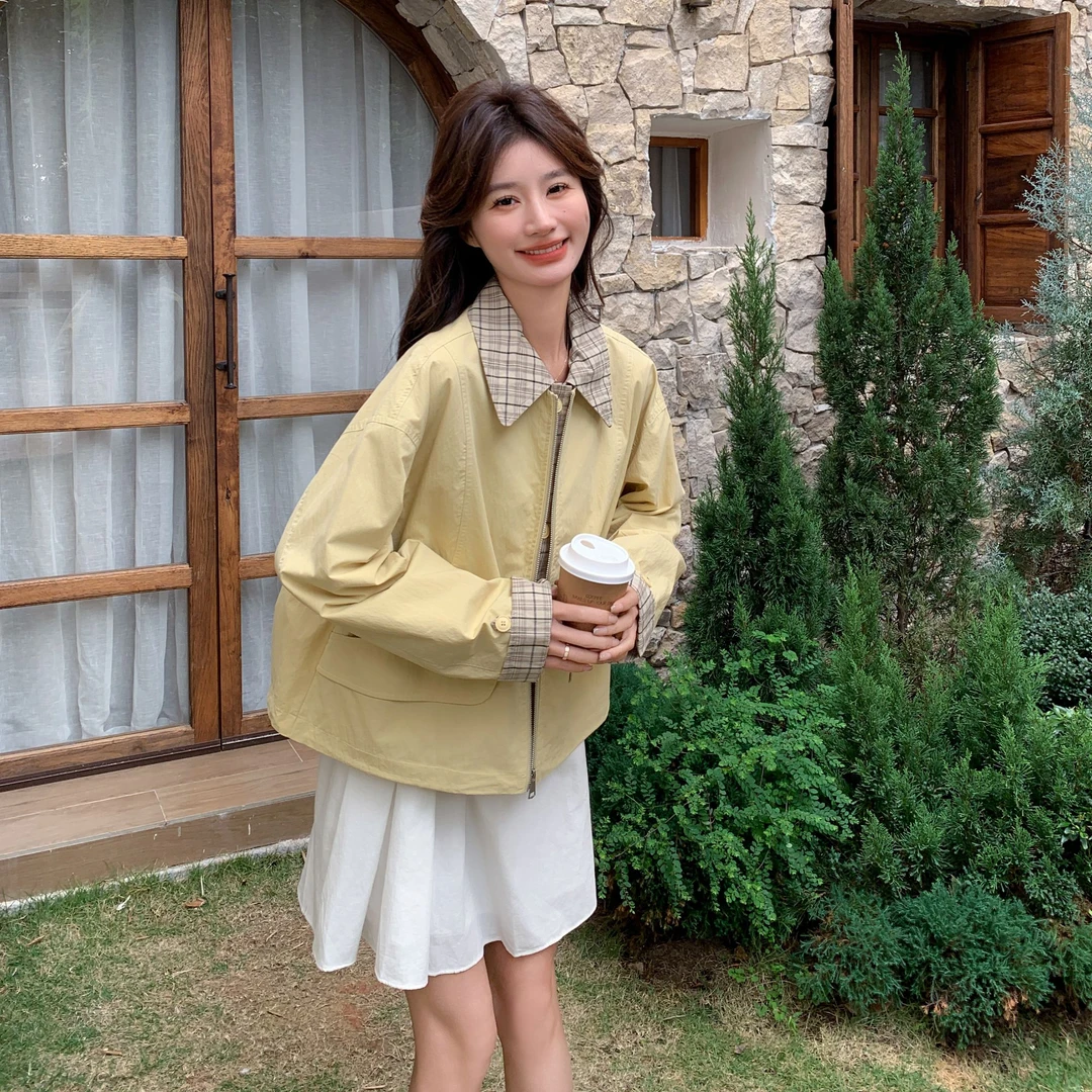 黄色格子拼接工装休闲夹克外套女2025春秋新款短款小个子爆款上衣