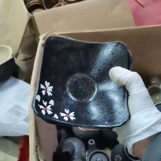 瓷器微瑕不退不换