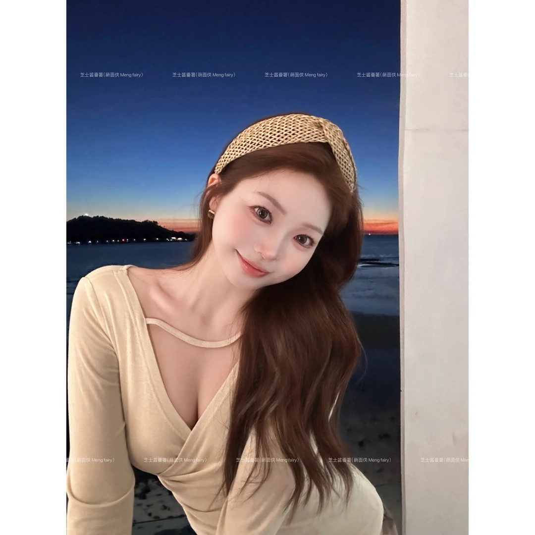 萌面侠芝士现货【日常之美】莱赛尔上衣纯欲慵懒风女装韩系衣服5752