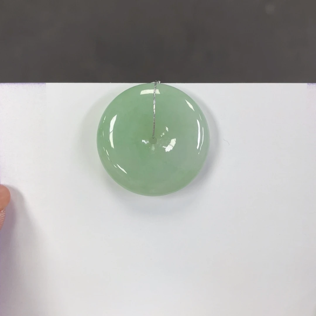 翡翠颈饰18K金镶嵌柚*熊平安扣