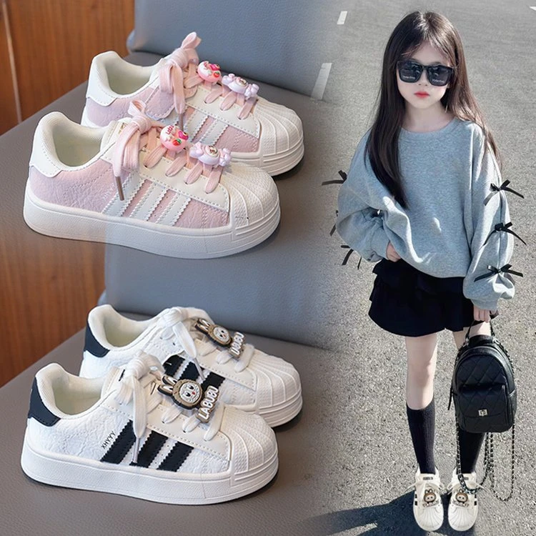 儿童运动鞋女童透气户外休闲鞋子2025春秋新款男童板鞋韩系小白鞋