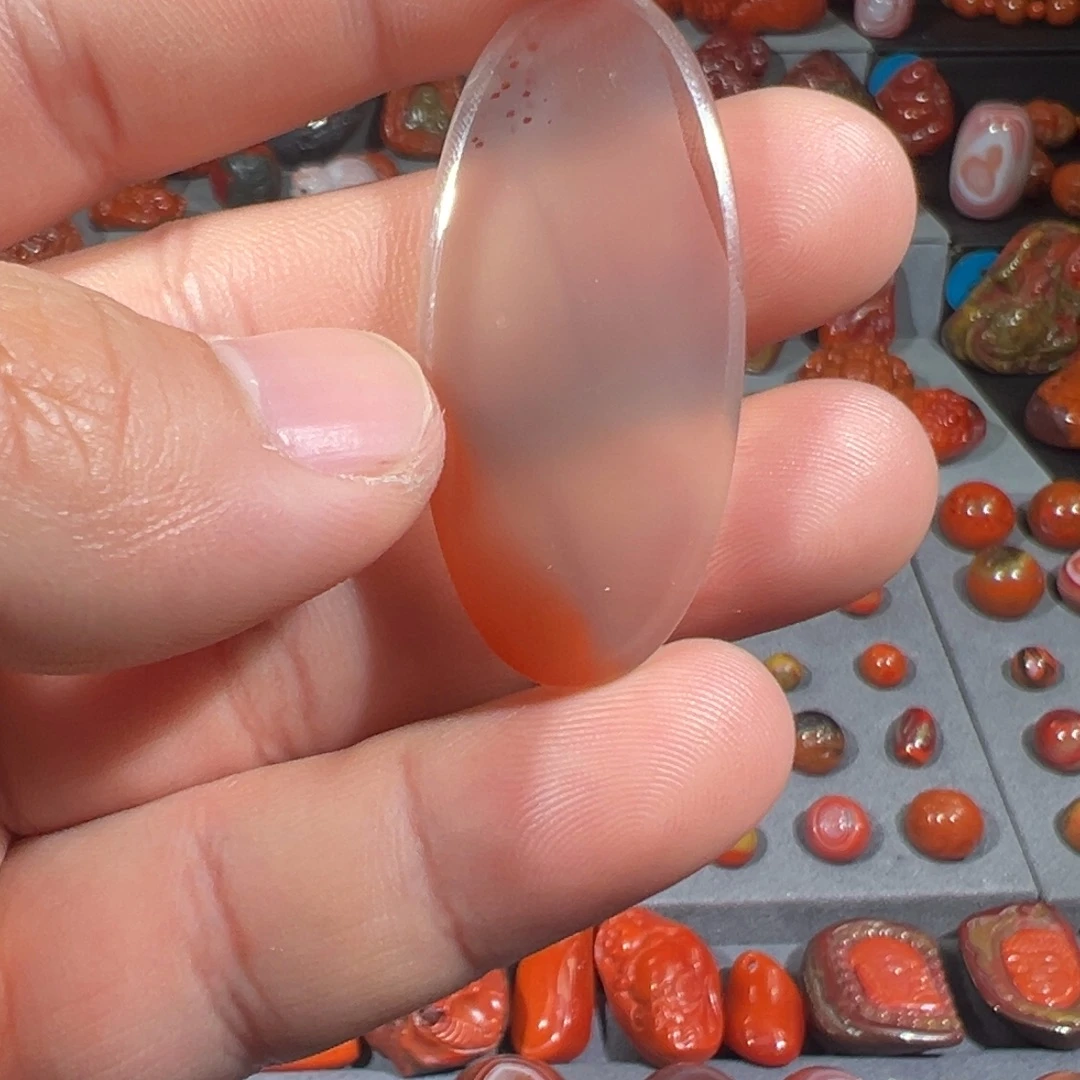 南红玛瑙未镶嵌冰飘小吊牌