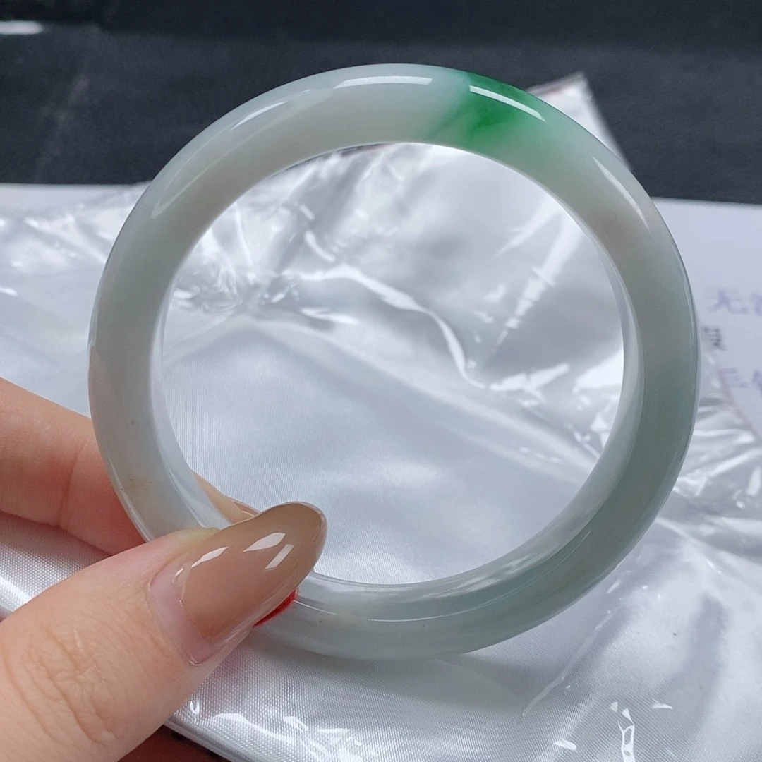 【闪购商品】翡翠手镯未镶嵌384号