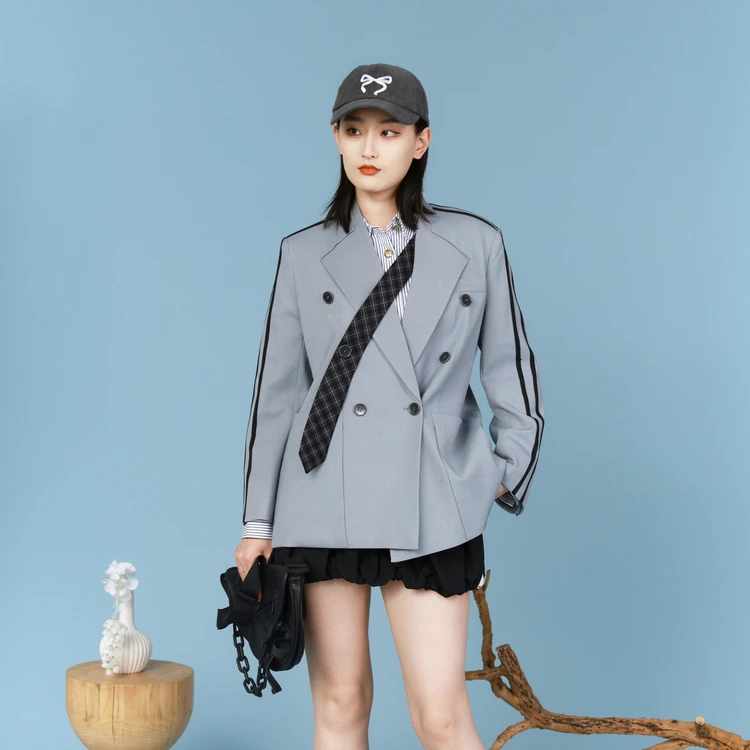 西町村屋领带设计廓形西装女春季新款学院百搭短款外套XAAA10509