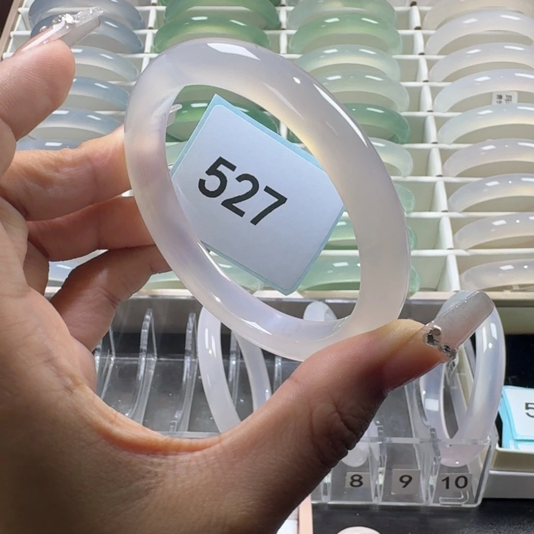 玛瑙/玉髓手镯未镶嵌只***8527