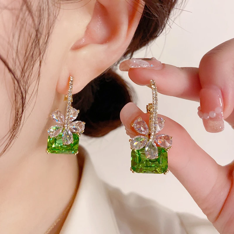 铜合金仿水晶耳饰 S925银针气质时尚超闪绿色水晶闪钻花朵耳圈女