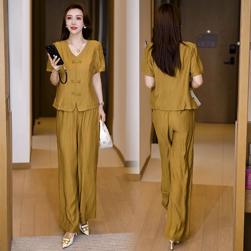 时尚冰丝套装女2025夏季新款洋气质V领短袖盘扣上衣阔腿裤两件套