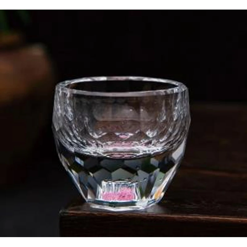 JS0303粉色水水的晶晶的钻形彩石多面切割面小酒杯1970